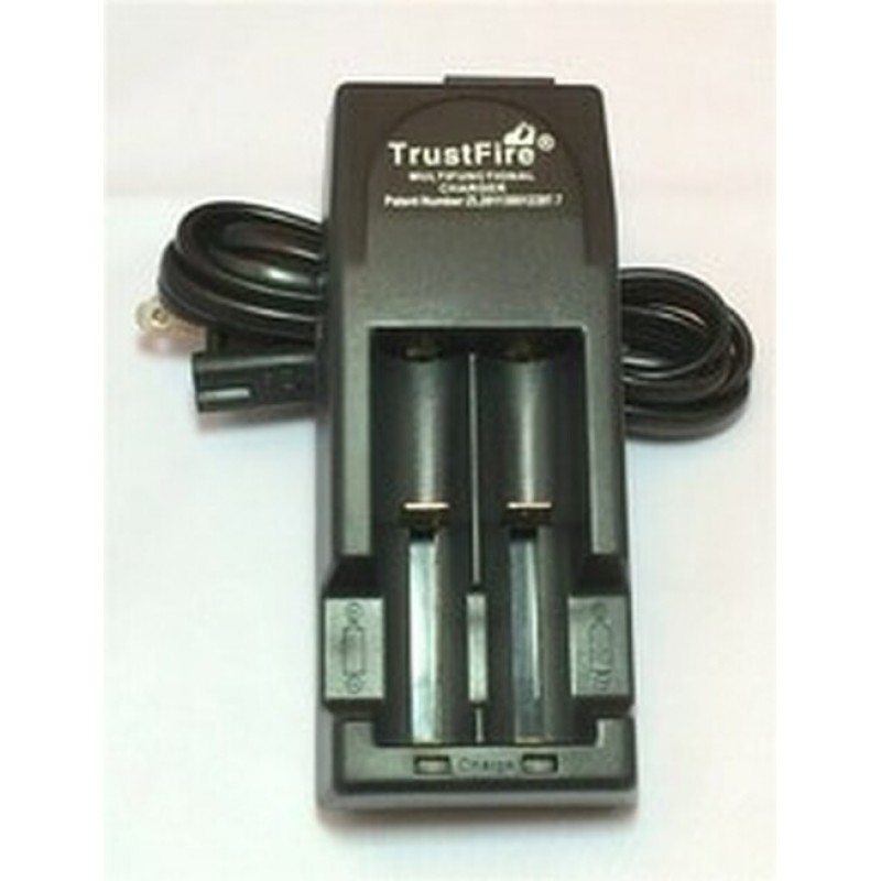 TrustFire Multifunctional Battery Charger